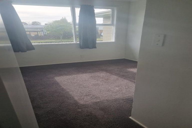 Photo of property in 3 Hywell Place, Manurewa, Auckland, 2102