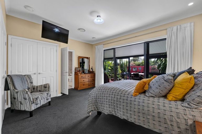 Photo of property in 69f Karamea Street, Whalers Gate, New Plymouth, 4310