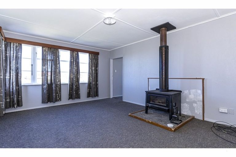 Photo of property in 18 Bouverie Street, Waimataitai, Timaru, 7910
