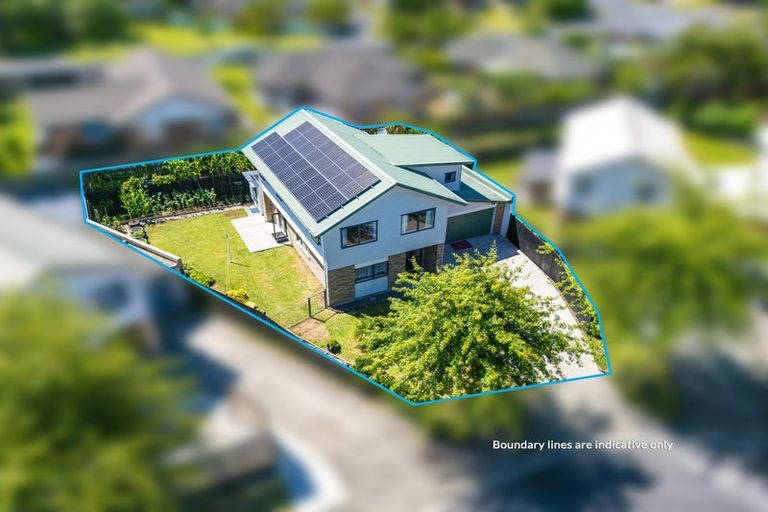 Photo of property in 16 Pyramid Place, Glen Eden, Auckland, 0602