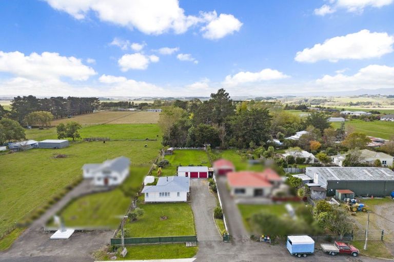 Photo of property in 399 Colyton Road, Colyton, Feilding, 4775