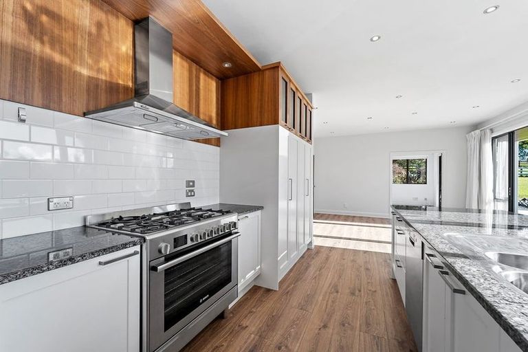 Photo of property in 28 Mahoenui Valley Road, Coatesville, Albany, 0793