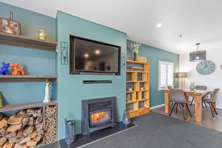 Photo of property in 24 Windsor Street, Terrace End, Palmerston North, 4410