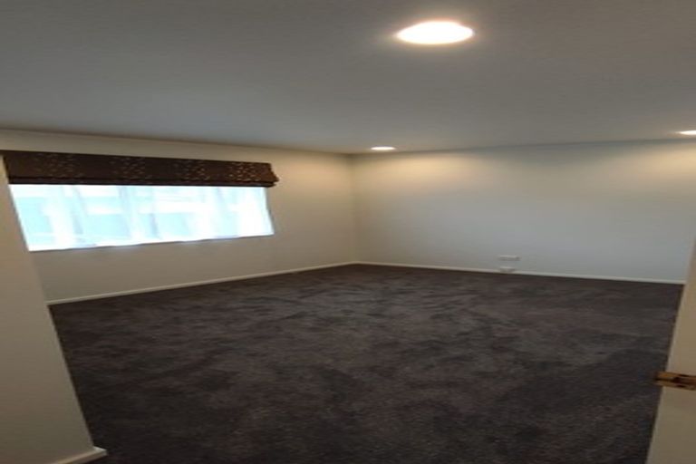 Photo of property in 16a Gills Avenue, Papakura, 2110