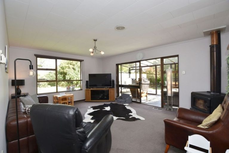 Photo of property in 27 Marama Avenue North, Otatara, Invercargill, 9879