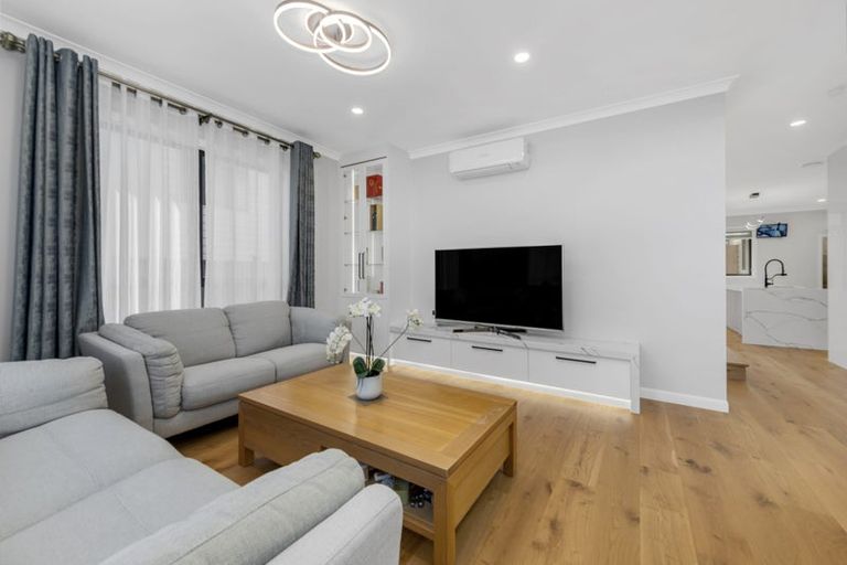 Photo of property in 90 Longhorn Drive, Flat Bush, Auckland, 2019