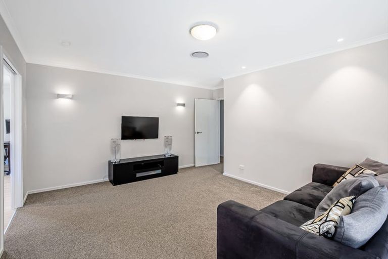 Photo of property in 22 Carrick Place, Rolleston, 7614