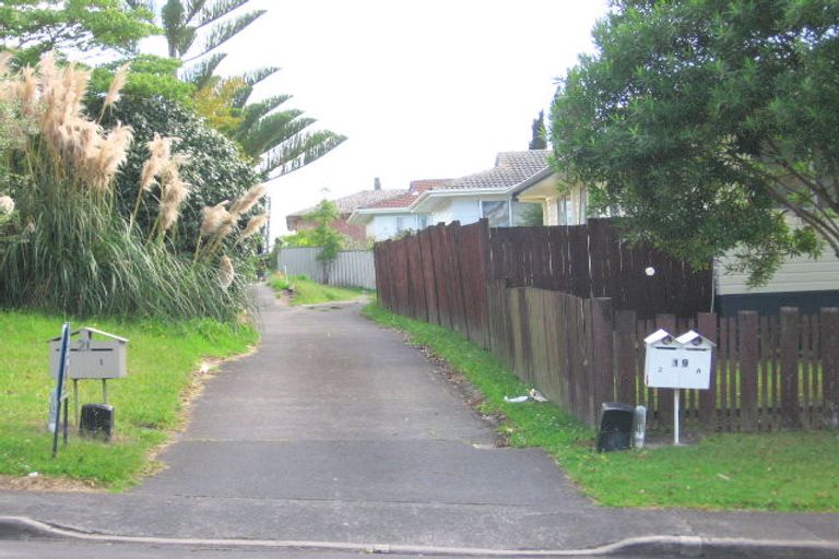 Photo of property in 2/19 Solar Road, Glen Eden, Auckland, 0602