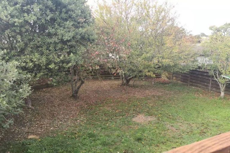 Photo of property in 20 Maugham Drive, Bucklands Beach, Auckland, 2014