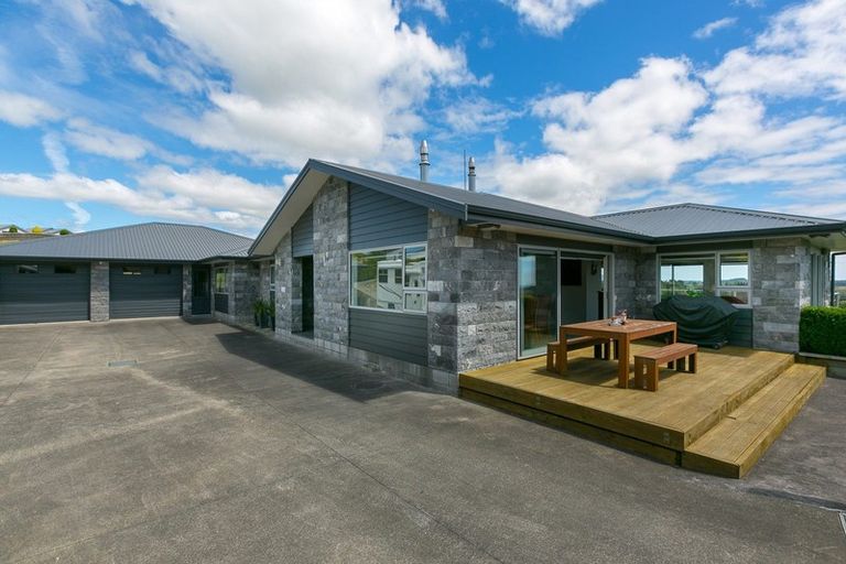 Photo of property in 169 King Road, Inglewood, 4386