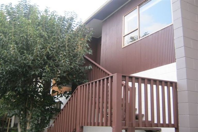 Photo of property in 9/103 Hinemoa Street, Birkenhead, Auckland, 0626