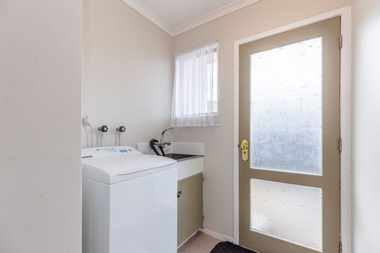 Photo of property in 8 Bens Place, Springvale, Whanganui, 4501