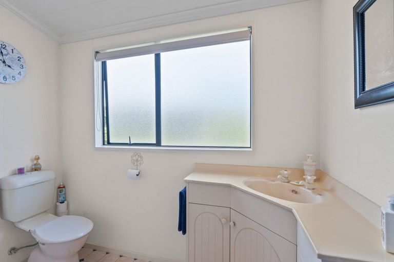 Photo of property in 2 Ariki Avenue, Otatara, Invercargill, 9879