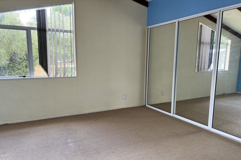 Photo of property in 2 Tomuri Place, Mount Wellington, Auckland, 1060