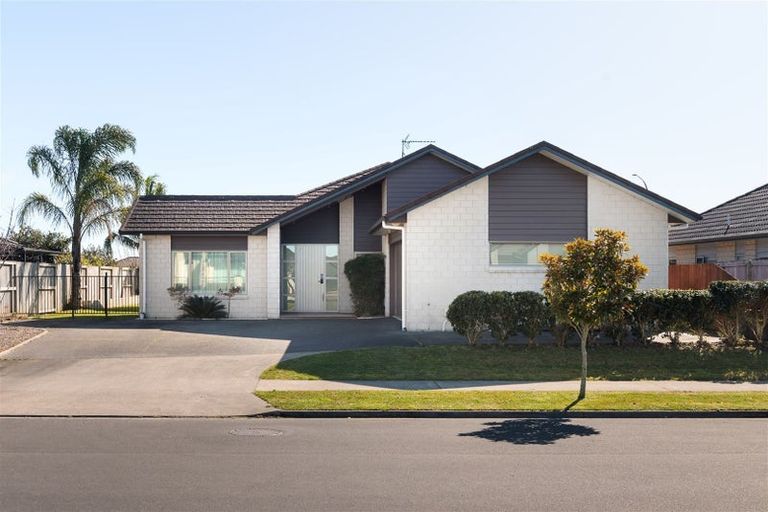 Photo of property in 23 Arista Way, Rototuna North, Hamilton, 3210