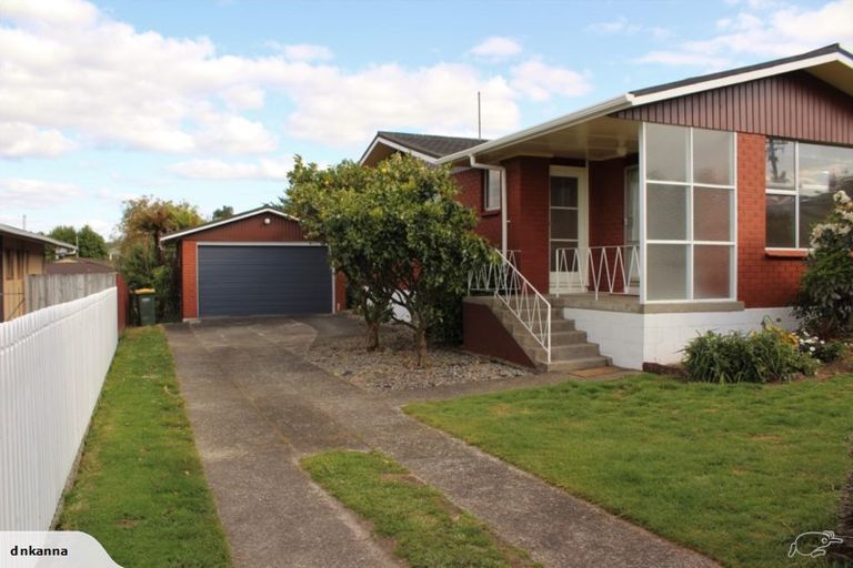 Photo of property in 3 Carter Drive, Pomare, Rotorua, 3015