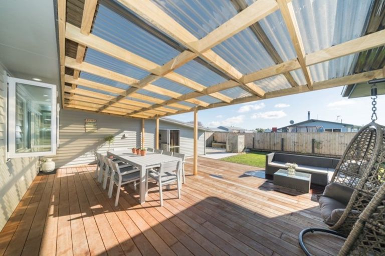 Photo of property in 8 Russell Street, Feilding, 4702