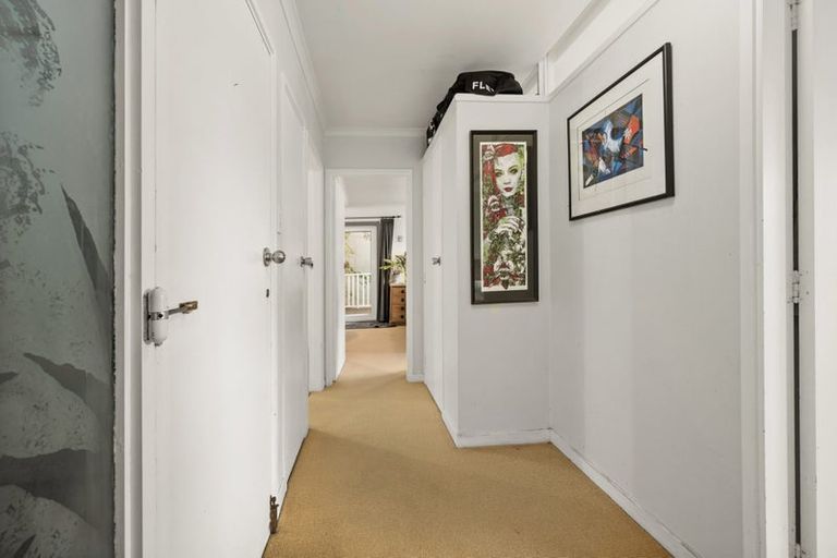 Photo of property in 61d Mortimer Terrace, Brooklyn, Wellington, 6021