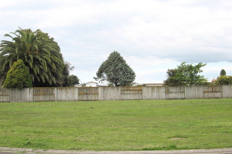 Photo of property in 12 Saltwood Lane, Bethlehem, Tauranga, 3110