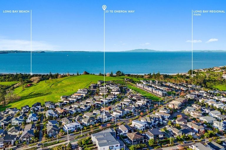 Photo of property in 33 Te Oneroa Way, Long Bay, Auckland, 0630