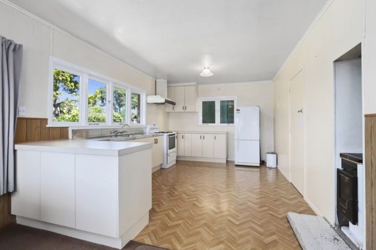 Photo of property in 12 Houchens Road, Glenview, Hamilton, 3206