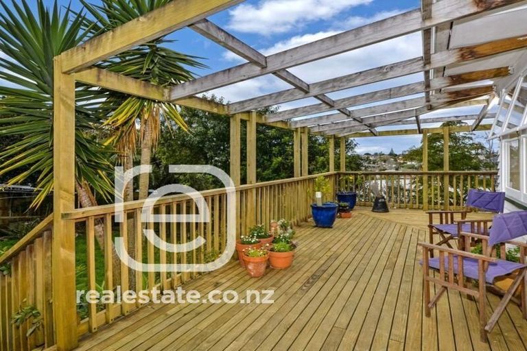 Photo of property in 194 Nile Road, Forrest Hill, Auckland, 0620