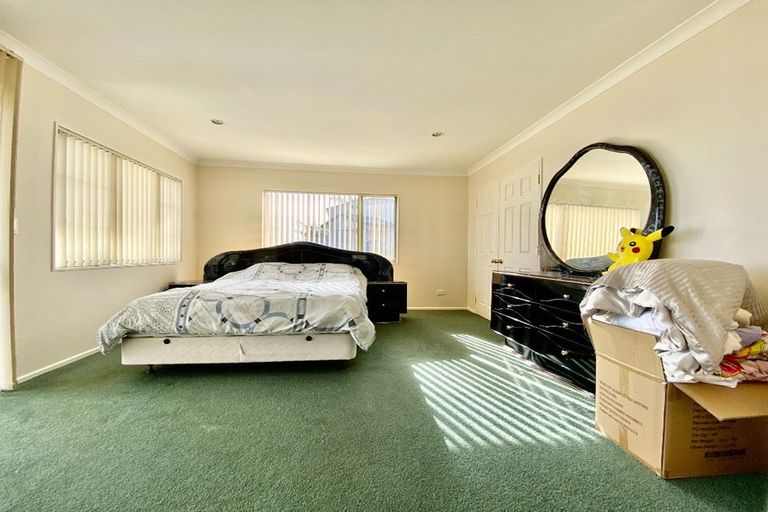 Photo of property in 7 Sesame Grove, Goodwood Heights, Auckland, 2105