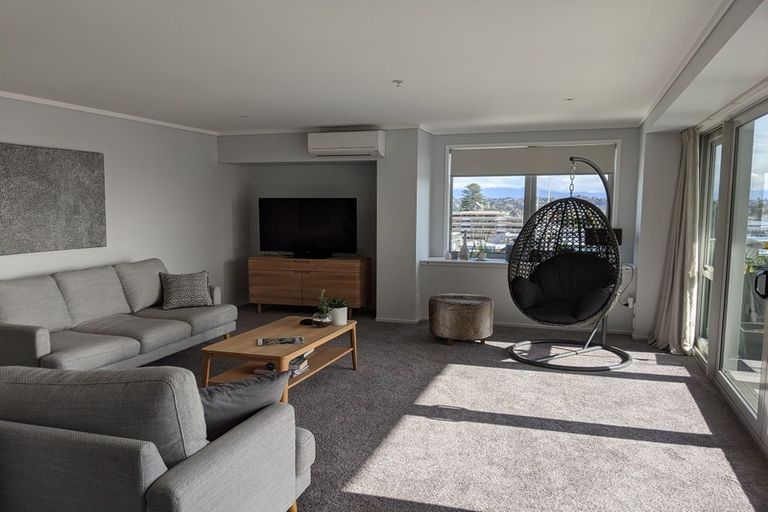 Photo of property in 12/72b Devonport Road, Tauranga, 3110