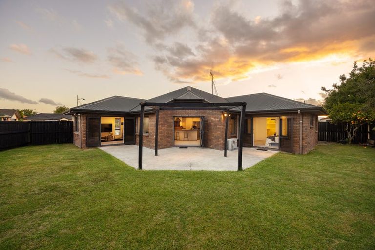 Photo of property in 33 Ravenscourt Place, Huntington, Hamilton, 3210