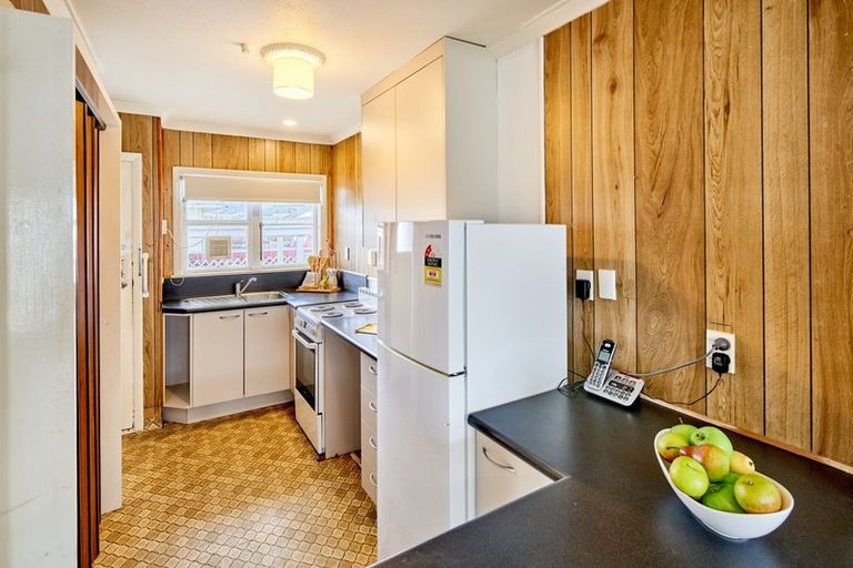 Photo of property in 5 Lane Street, Wallaceville, Upper Hutt, 5018