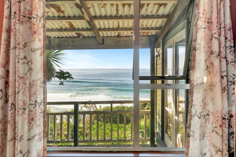 Photo of property in 940 Brighton Road, Brighton, Dunedin, 9035