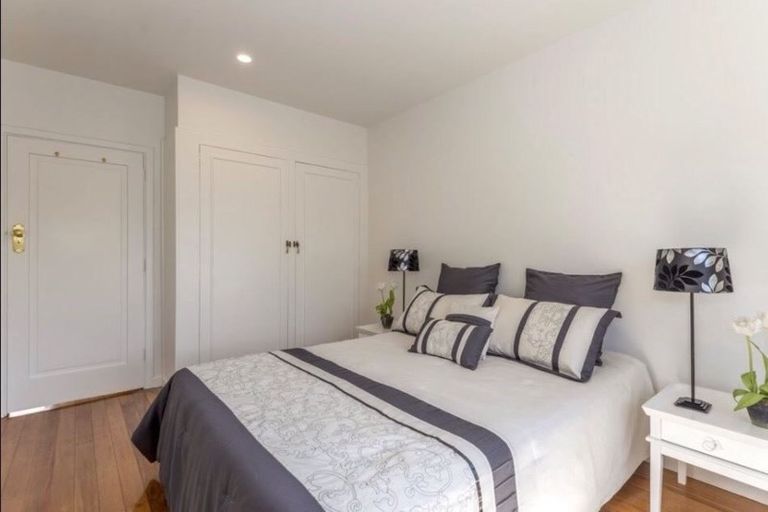 Photo of property in 3/4 Garden Road, Merivale, Christchurch, 8014