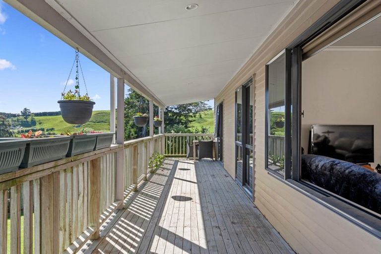 Photo of property in 25a Waikite Road, Welcome Bay, Tauranga, 3112