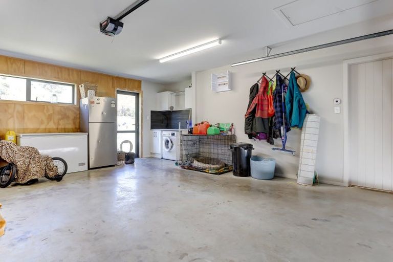 Photo of property in 292 Waikupa Road, Okoia, Wanganui, 4582