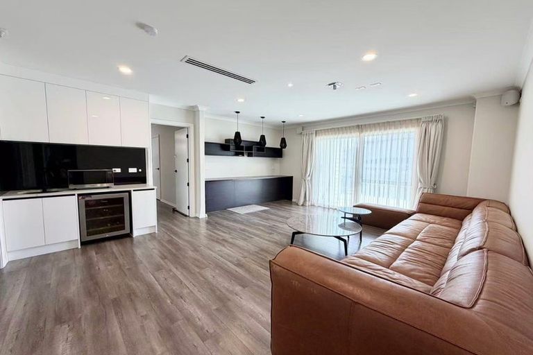 Photo of property in 14 Perehia Road, Flat Bush, Auckland, 2019