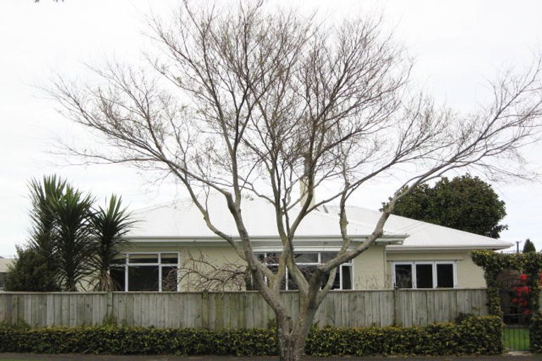 Photo of property in 26 Lyn Street, Lynmouth, New Plymouth, 4310