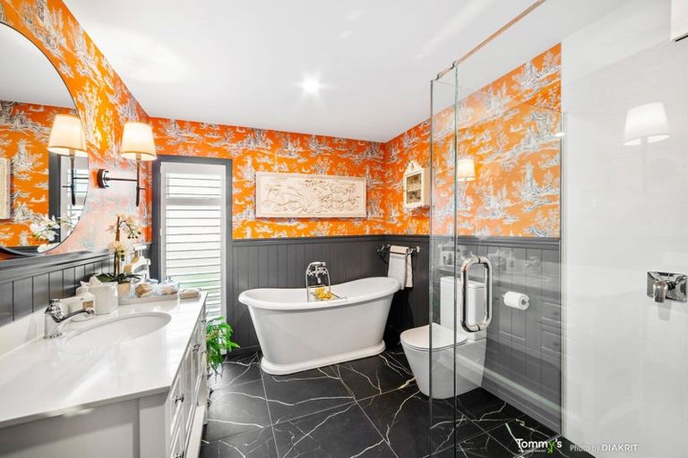 Photo of property in 52a Cologne Street, Martinborough, 5711