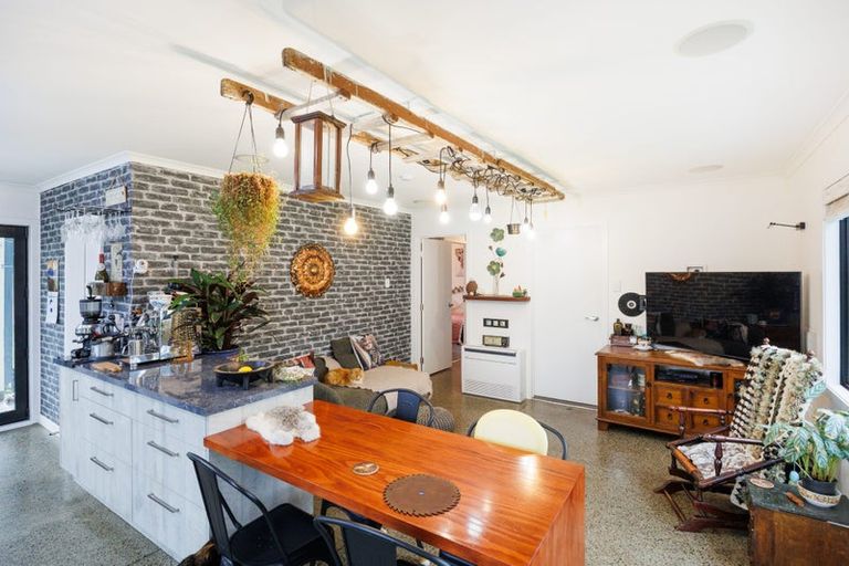 Photo of property in 63 Himatangi Street, Himatangi Beach, Foxton, 4891