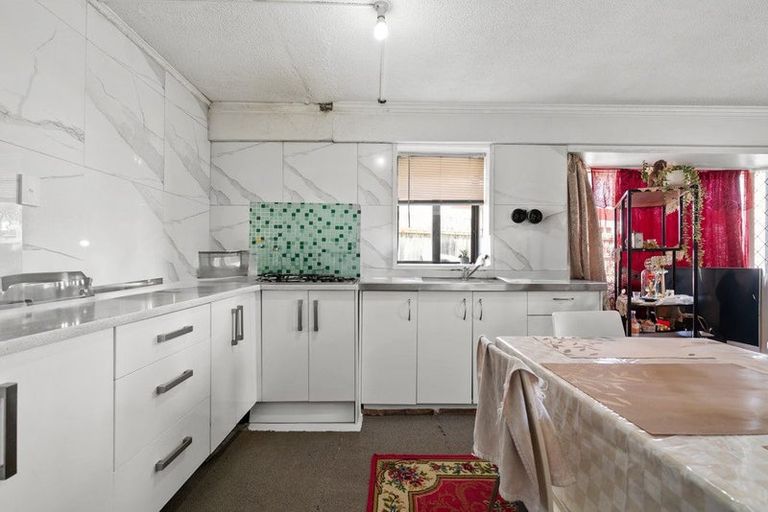 Photo of property in 11a Lochinver Road, Papatoetoe, Auckland, 2025