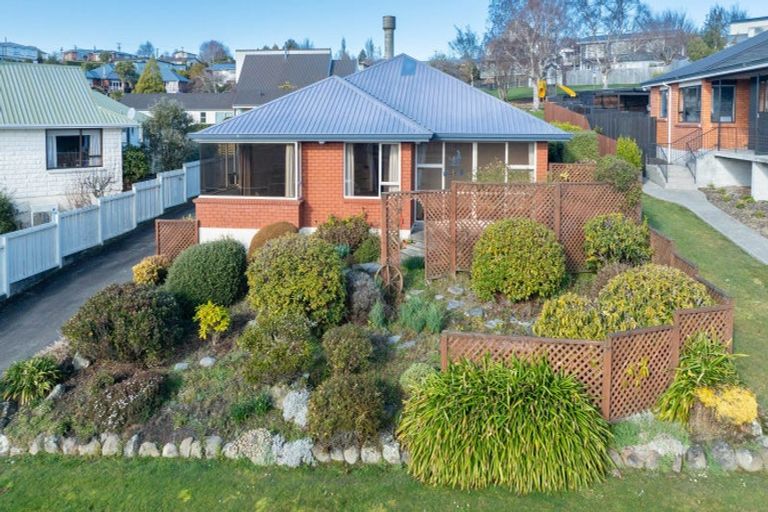 Photo of property in 24 Aotea Crescent, Gore, 9710