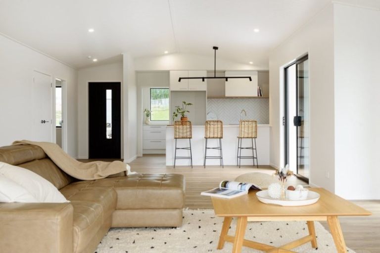 Photo of property in 4 Manotini Way, Pyes Pa, Tauranga, 3112