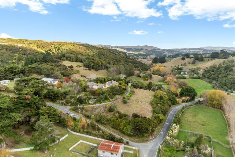 Photo of property in 8 Ahoroa Road, Judgeford, Porirua, 5381