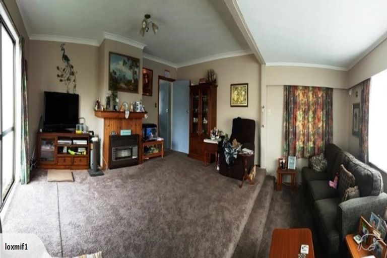 Photo of property in 6a Tawai Street, Trentham, Upper Hutt, 5018