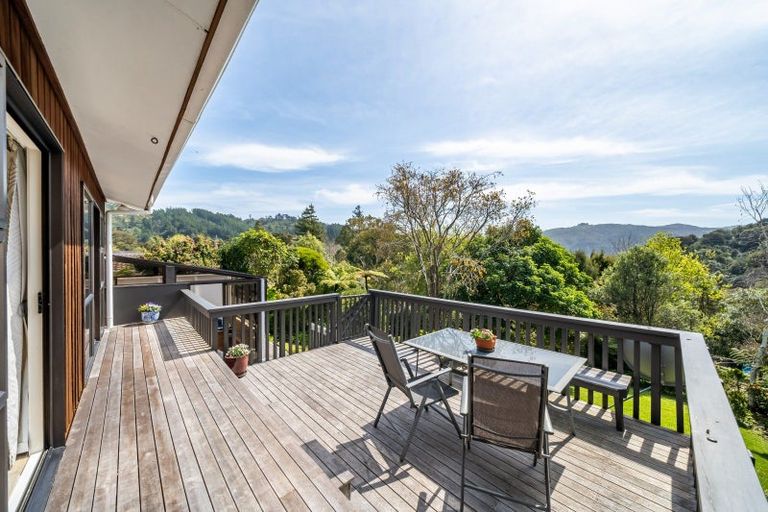 Photo of property in 9 Chichester Drive, Pinehaven, Upper Hutt, 5019