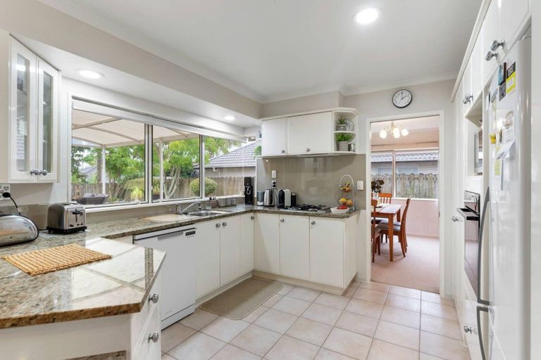 Photo of property in 5 Casabella Court, Northpark, Auckland, 2013
