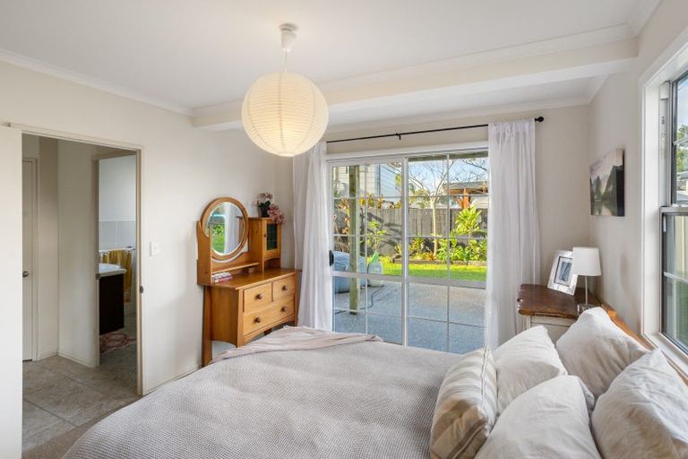 Photo of property in 5 Wells Place, Whitianga, 3510