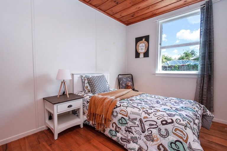 Photo of property in 9a Farnworth Avenue, Holdens Bay, Rotorua, 3010