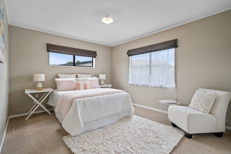 Photo of property in 26 Richmond Street, Cambridge, 3434