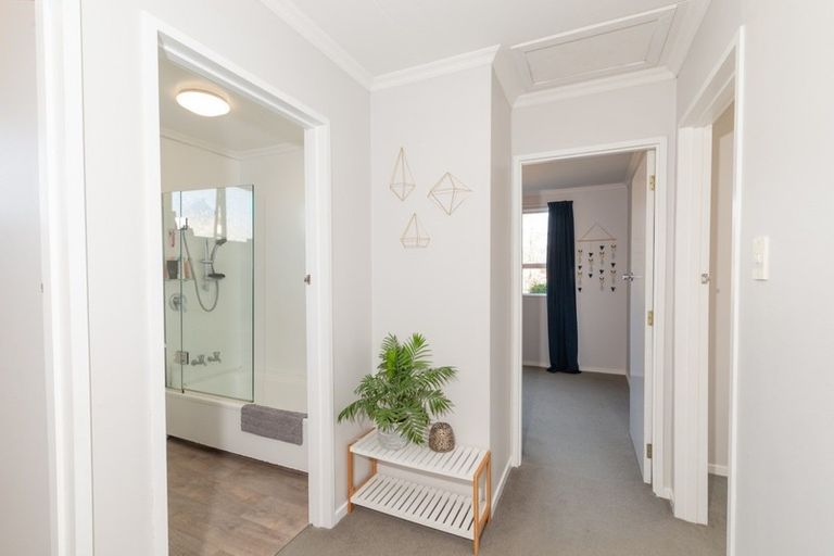 Photo of property in 18 Antimony Crescent, Cromwell, 9310