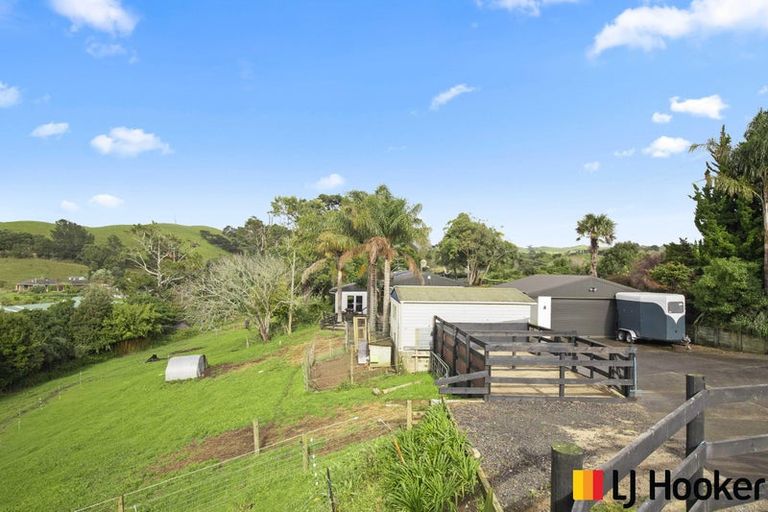 Photo of property in 15 Kelland Road, Pollok, Waiuku, 2683
